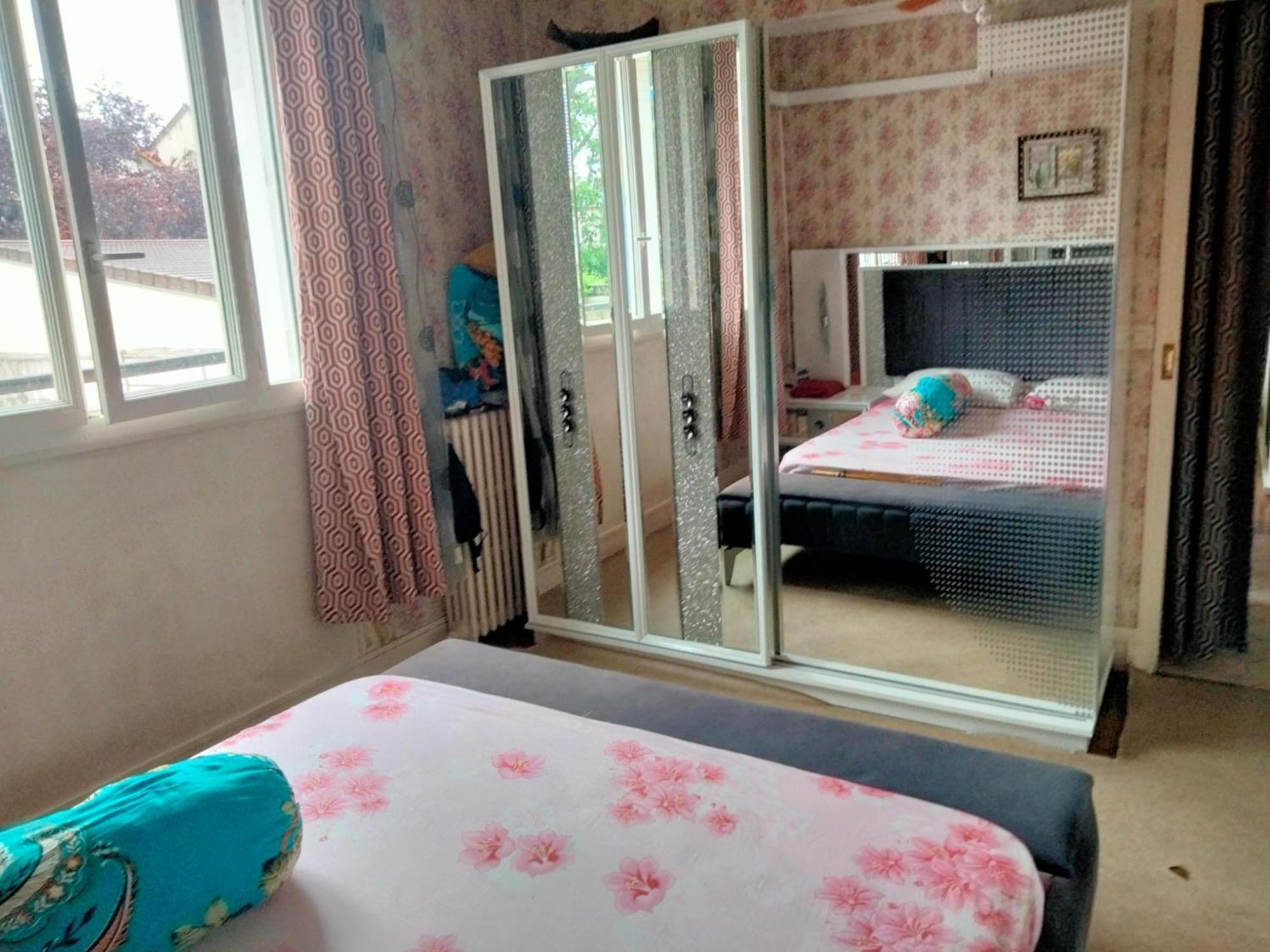 Maison Et Appartement La Courneuve Kültér fotó
